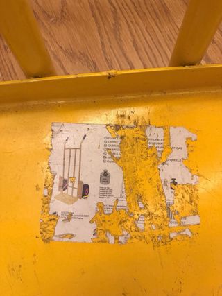 Carretilla almacén neumática 300 kg