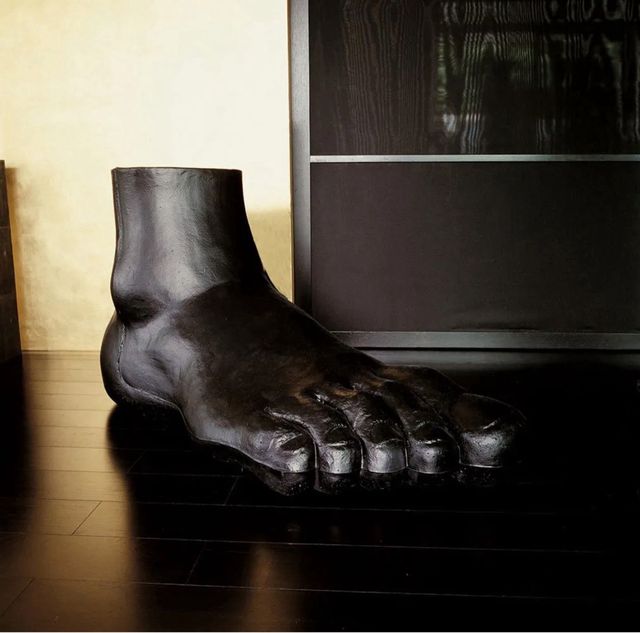 Sillón UP7 “Foot” by Gaetano Pesce- B&B 70s