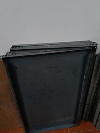 Estantería metálica