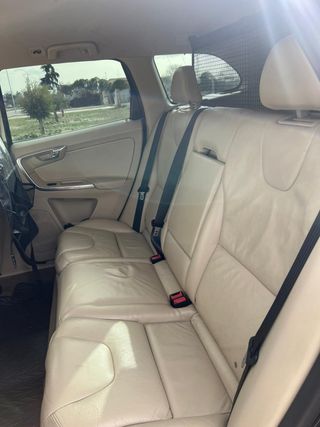 Volvo XC60 2.4 D5 AWD Summum