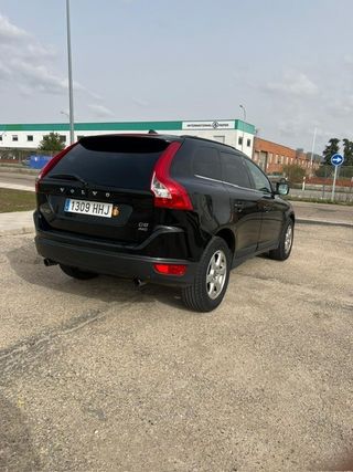 Volvo XC60 2.4 D5 AWD Summum