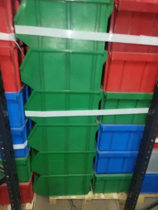 Cajones PVC resistentes para almacenaje