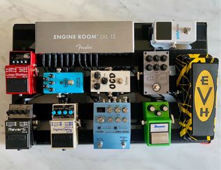 Pedalera de Guitarra Completa Fender Boss Ibanez