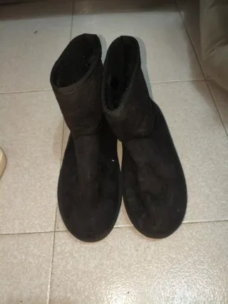 Botas negras de invierno