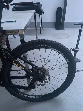 Bicicleta Giant Doble Suspensión