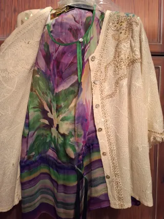 Blusa beige y morada mujer