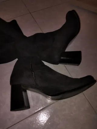 Botas altas de vestir negras