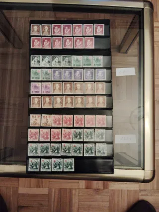 Lote 66 sellos España 1950/51 en buen estado