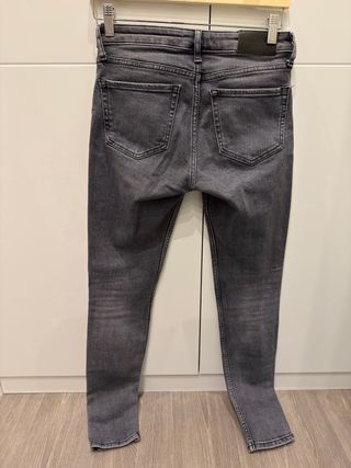 Pantalón vaquero gris oscuro Mango Talla 34 jeans