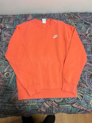 Sudadera Nike Talla XS color coral