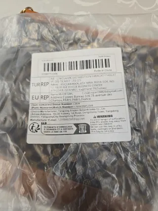 Bolso de mujer negro y marrón