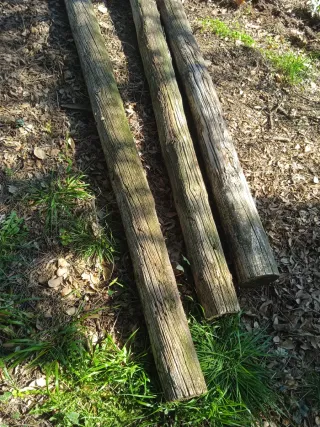 Bigas de madera rústicas