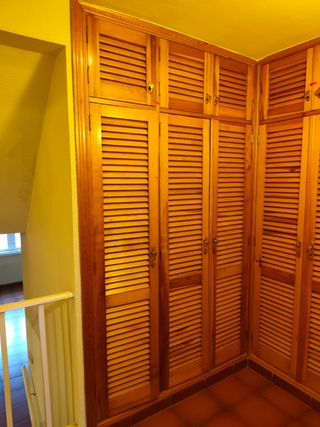 Puertas de armario empotrado madera maciza