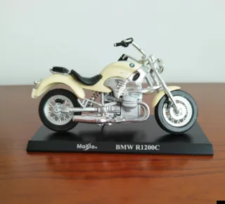 Maisto BMW R1200C Moto a Escala