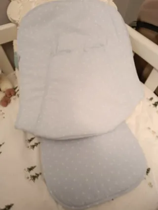 Colchoneta Bugaboo estrellas azul