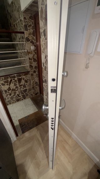 Manitas, persianas, montaje de muebles, cerrajero