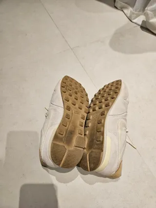 Nike Internationalist Talla 40 Beige