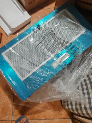 Campana extractora negra