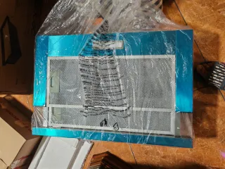 Campana extractora negra