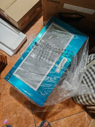 Campana extractora negra