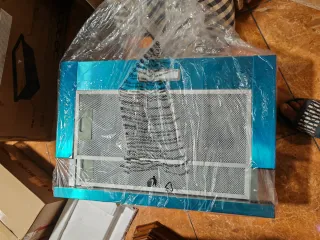 Campana extractora negra