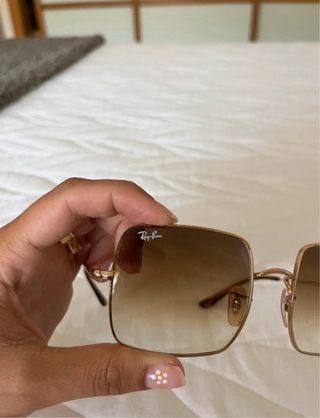 Gafas de sol Ray-Ban cuadradas doradas