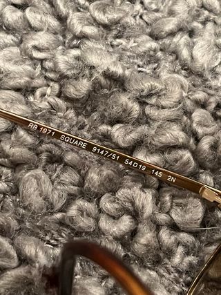 Gafas de sol Ray-Ban cuadradas doradas