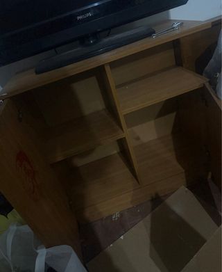 Armario de madera color beige/marrón