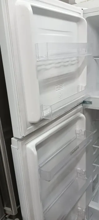 NEVERA PEQUEÑA CORBERO NO FROST ENERGÍA A+