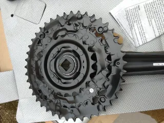 Bielas y Plato SHIMANO