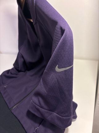 Chaqueta Nike Morada Bomber