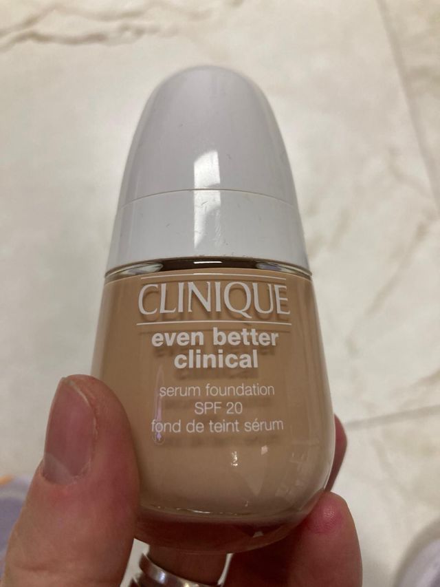 Clinique Even Better CN28 ivory. No negociable