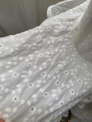 Vestido Flamenca Blanco con Volantes