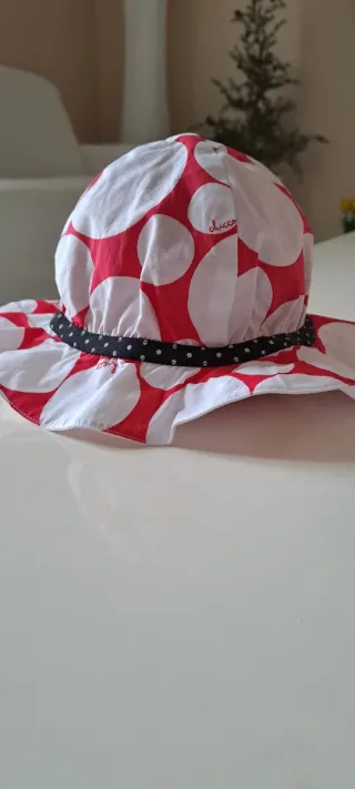 Cappellino Chicco pois rosso bianco