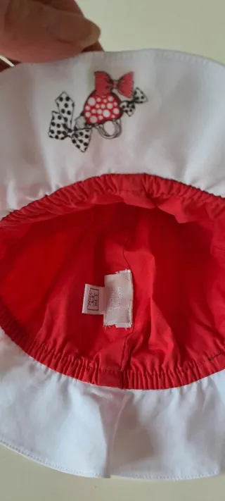 Cappellino Chicco pois rosso bianco