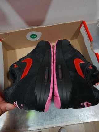 Nike Air Max 1 PRM Negro Rosa Talla 37.5 y 44.5