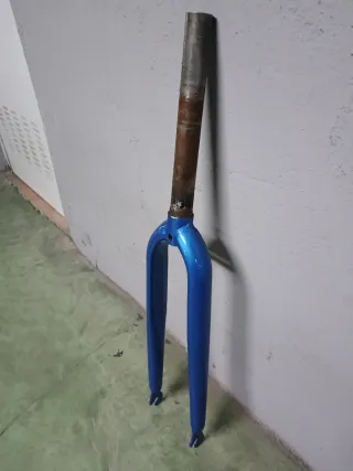 Horquilla  de Bicicleta Azul 700 freno v-brake