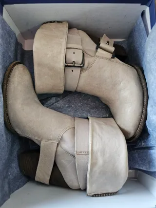 Vic Matié stivaletti grigi con fibbie