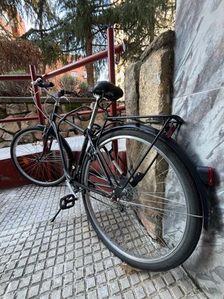 BICICLETA NEGRA URBANA