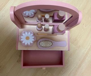 Tocador infantil madera y accesorios