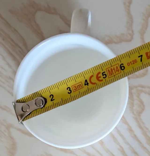 Tazas de café de porcelana con flores. ARCOPAL.