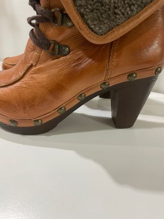 Botas de couro castanhas n. 36