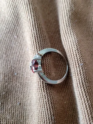 Anillo diseño Corazón Cristal Rojo