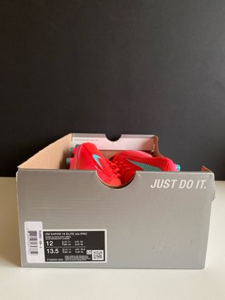 Nike ZM Vapor 16 Elite AG Pro Mad Energy