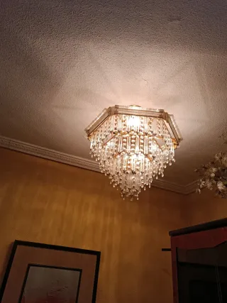 Lámpara de techo de cristal y metal