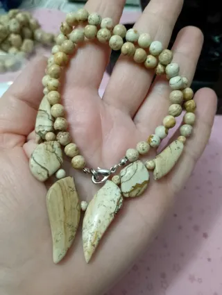 Collana in diaspro picture