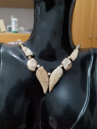 Collana in diaspro picture