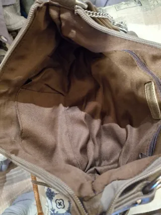 Borsa vera pelle martellata