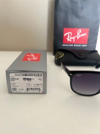 Ray-Ban RB4147 occhiali da sole neri