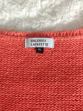 Colete coral Galeries Lafayette